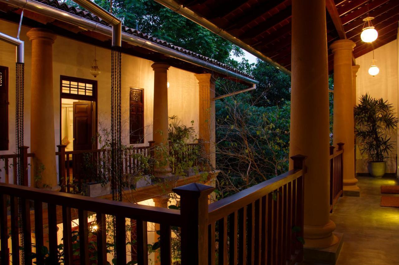 Sri Yoga Shala Bed and Breakfast Unawatuna Exterior foto